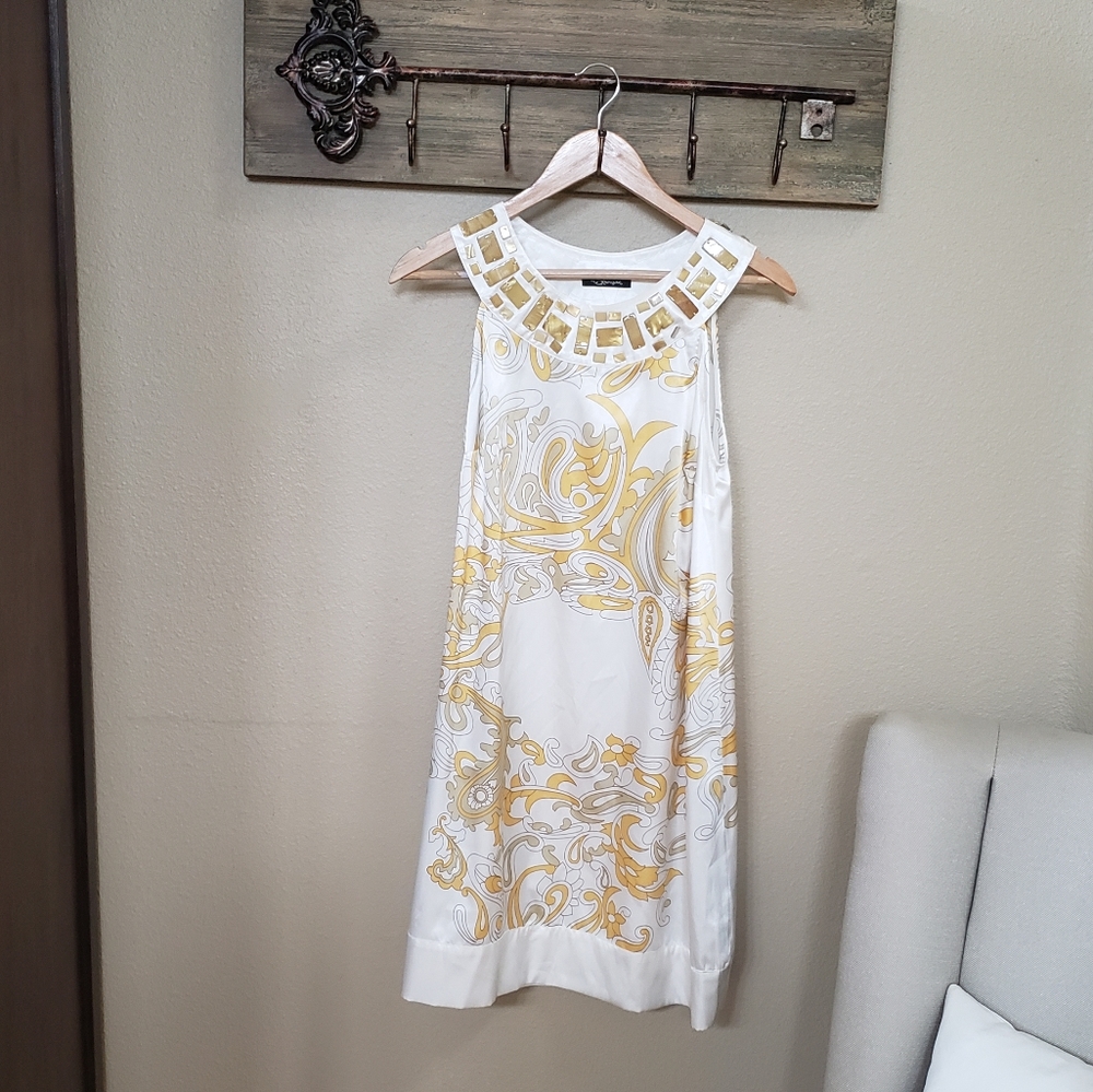 Sharagaro Shift Dress Size L